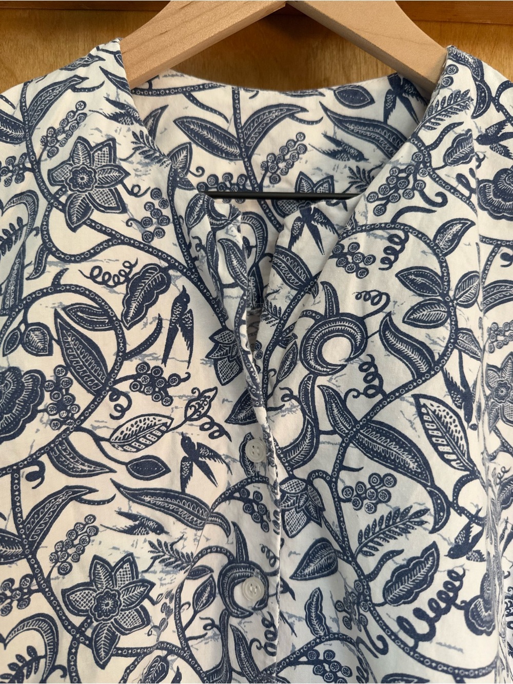 Small Blue & White Floral Button-Up Tie Front Top Coordinated Set Available - Picture 8 of 12